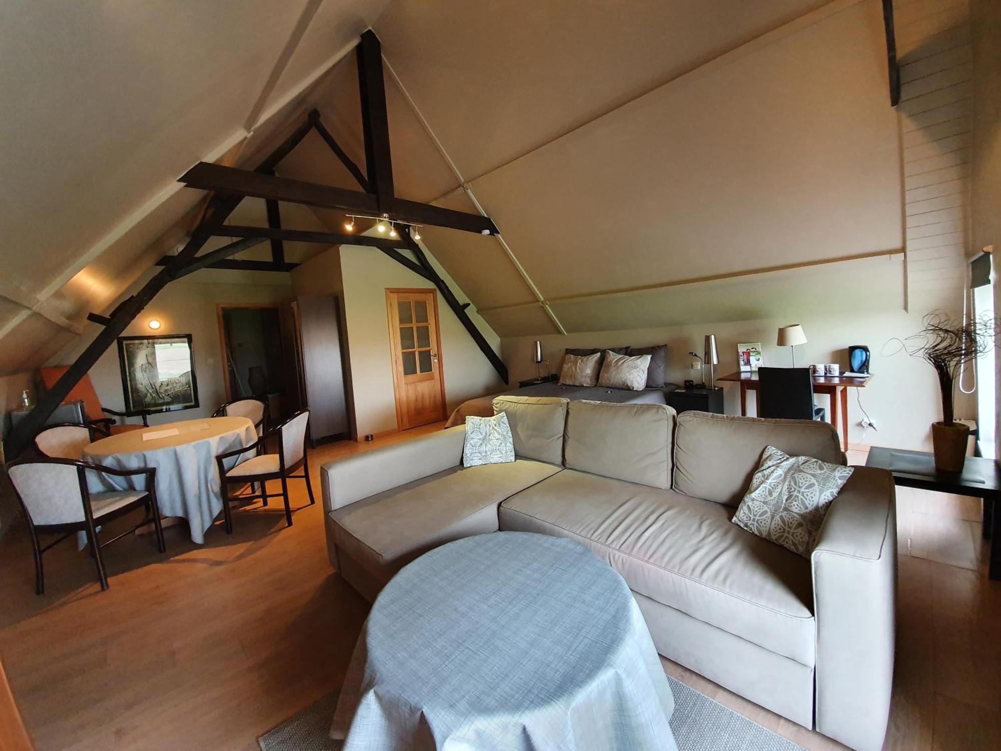 B&B Herberg Boerenhol De Mote Bvba Poperinge Εξωτερικό φωτογραφία